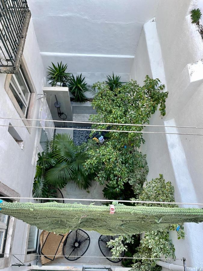 Ferienwohnung Casa Coracao Do Bairro Lissabon Exterior foto